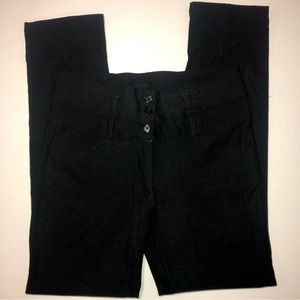 International INC Company Pants Womens size Medium Black Color